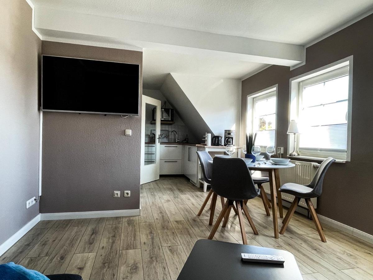 Op'N Doerp Apartment Barsbek Exterior photo
